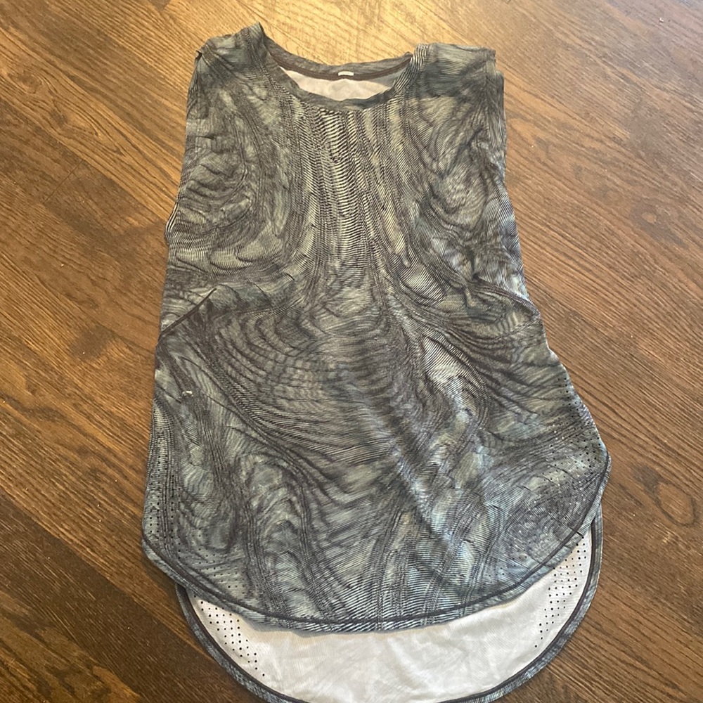 Adorable Lulu tank Sz 6